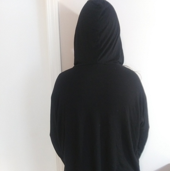 Hooded long-sleeved shirt - Picture 3 of 6